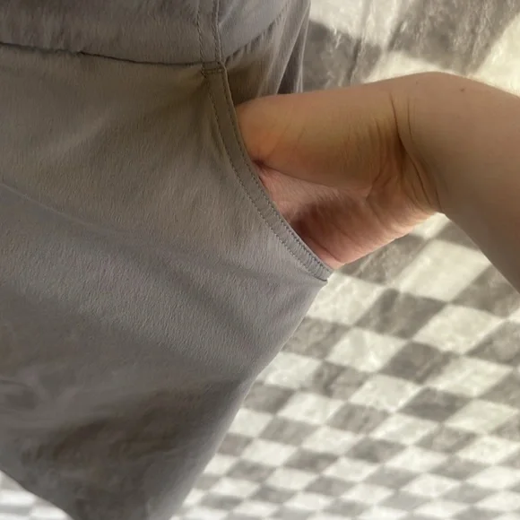 Columbia Omni - Shield Women’s Skort with pockets and strings M/Medium - Picture 4 of 7